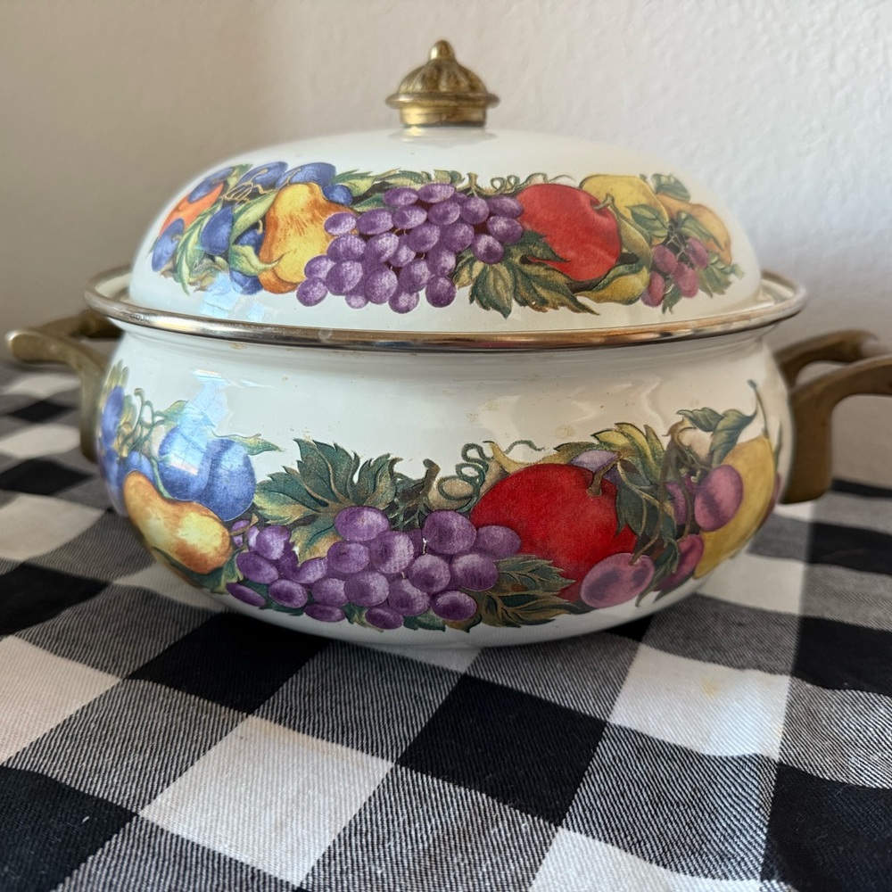 Fruit Patterned Ceramic Soup Pot